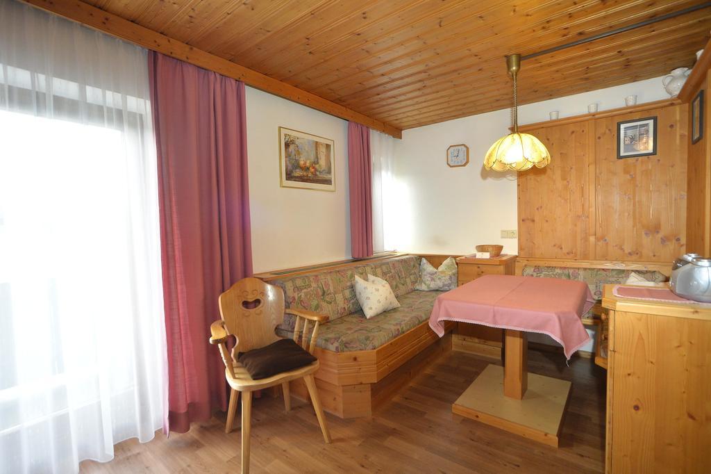 Ferienwohnung Fischerhof Leutasch Rum bild